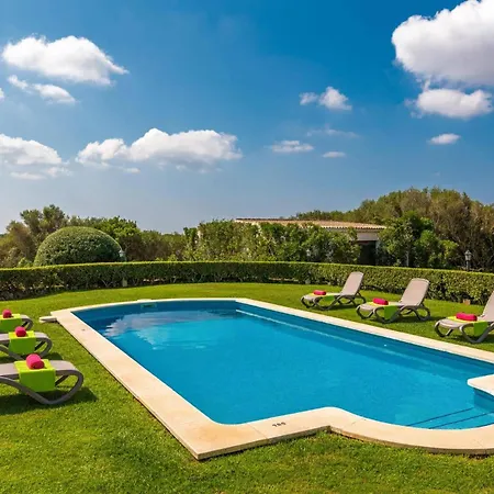 Villa Son Esbert By *